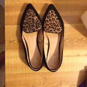 Express leopard flats