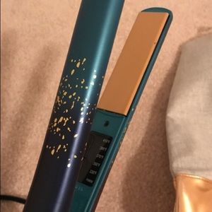 Chi straightener w/ tote