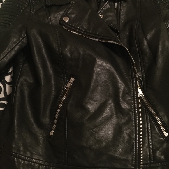 Leather Jacket - Picture 3 of 4