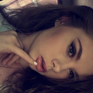 Meet your Posher, Adrianna