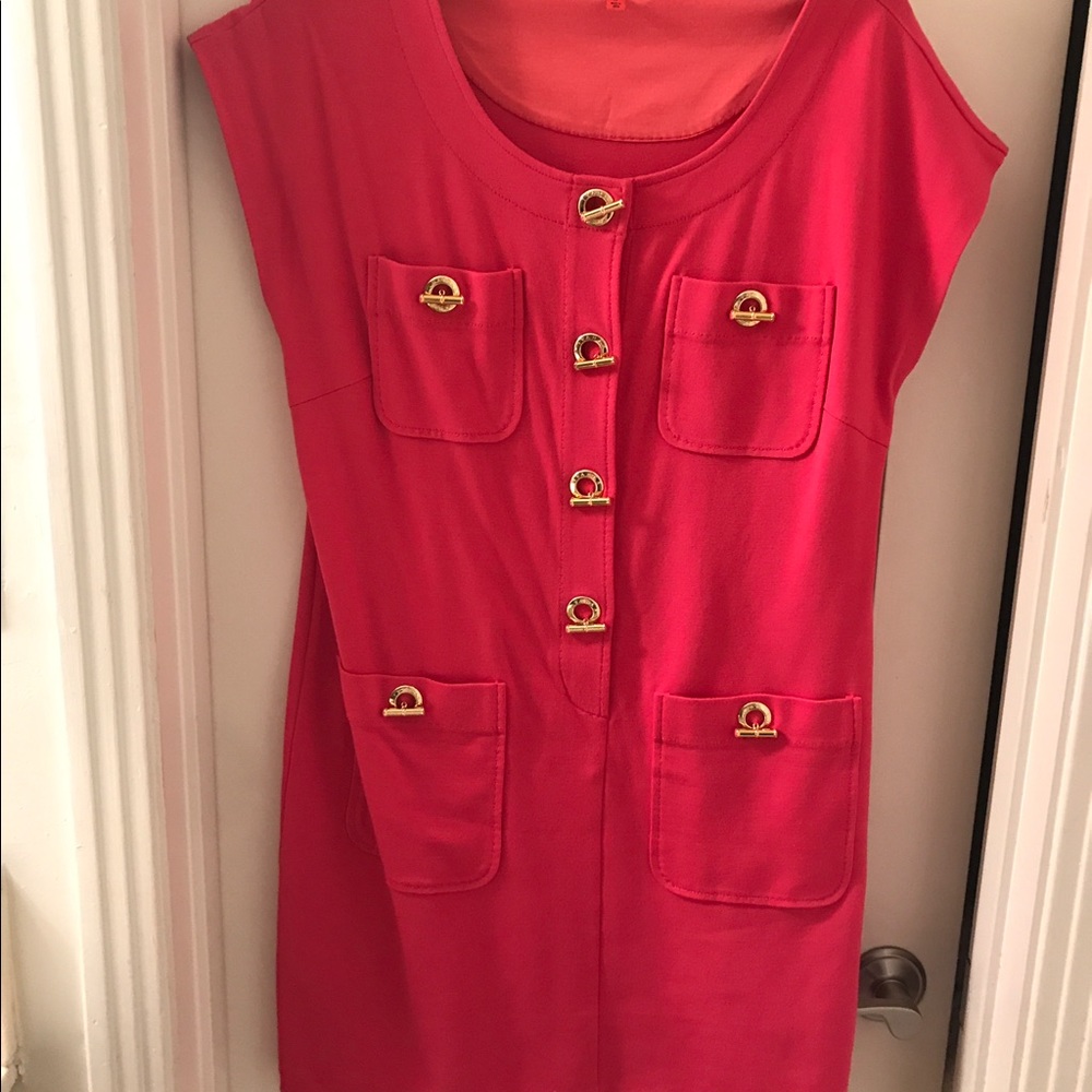 Ivanka Trump red dress never worn