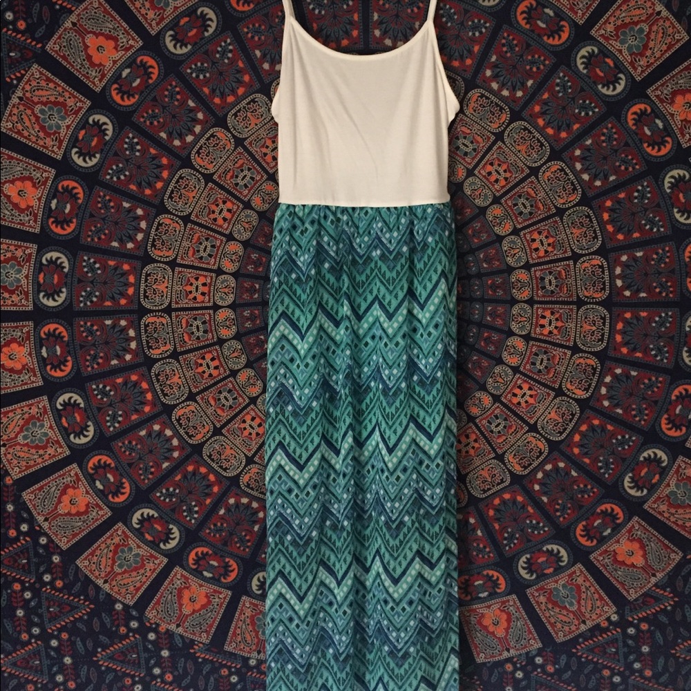 Forever21 low back Maxi dress