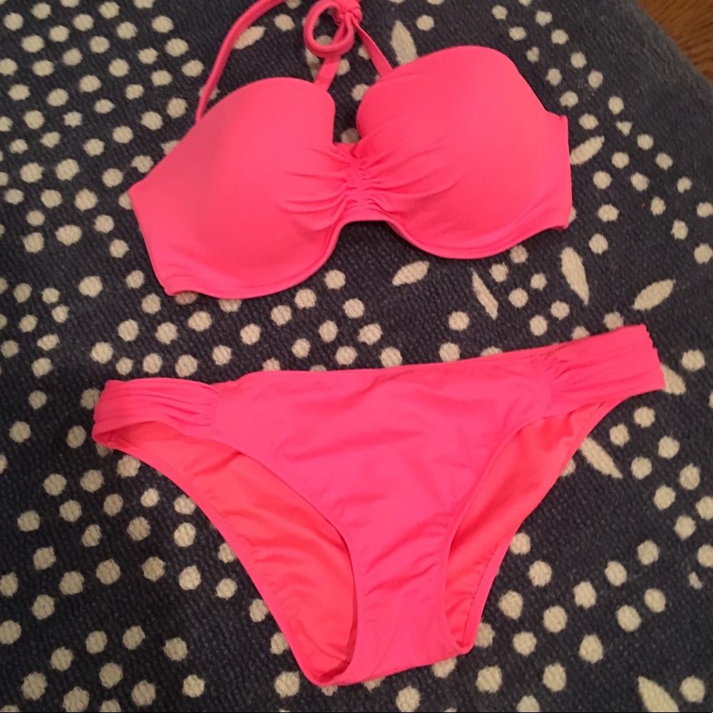 EUC Victoria's Secret Bandeau Swimsuit 34DD/L