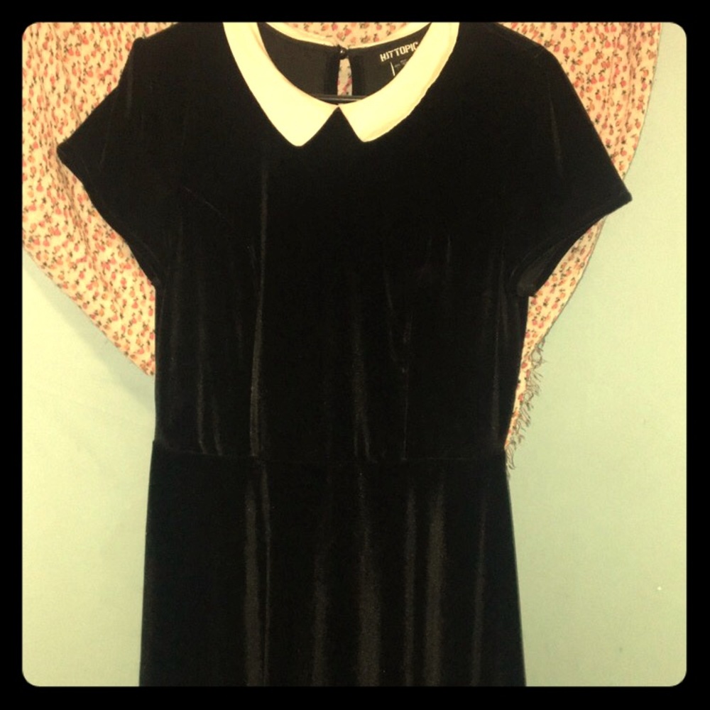 Peterpan collar black velvet Wednesday Dress
