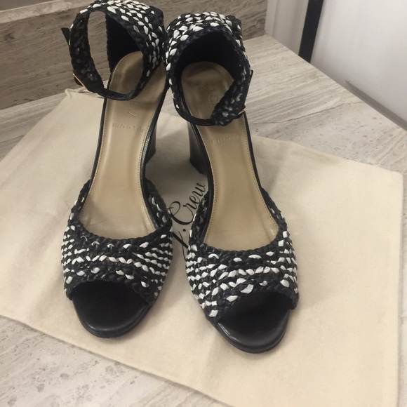 Women's Heel Sandal - Picture 2 of 5