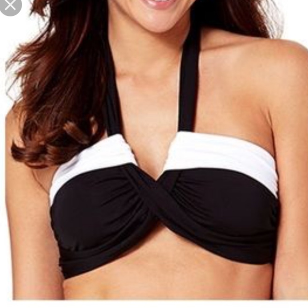 🆕!! Liz Claiborne bikini top