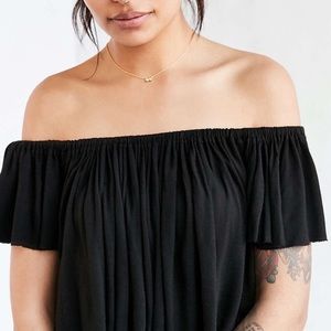 URBAN OUTFITTERS BLACK OFF THE SHOULDER TOP