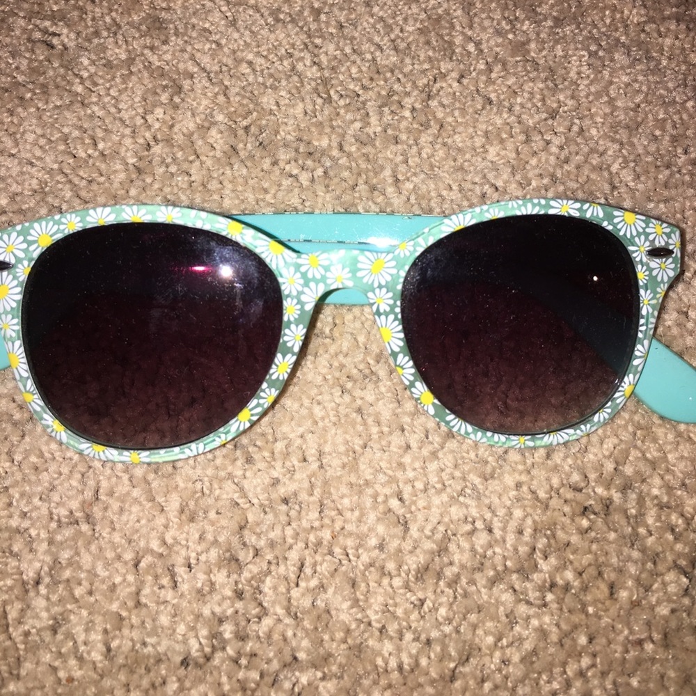 Sun glasses for kids