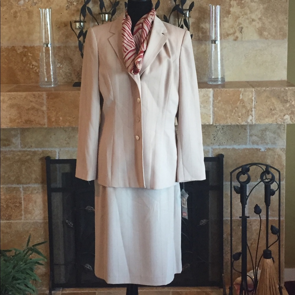 Neutral (cream and burnt orange) pinstriped suit