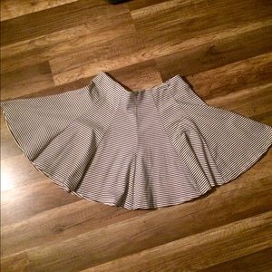 American Eagle skirt!