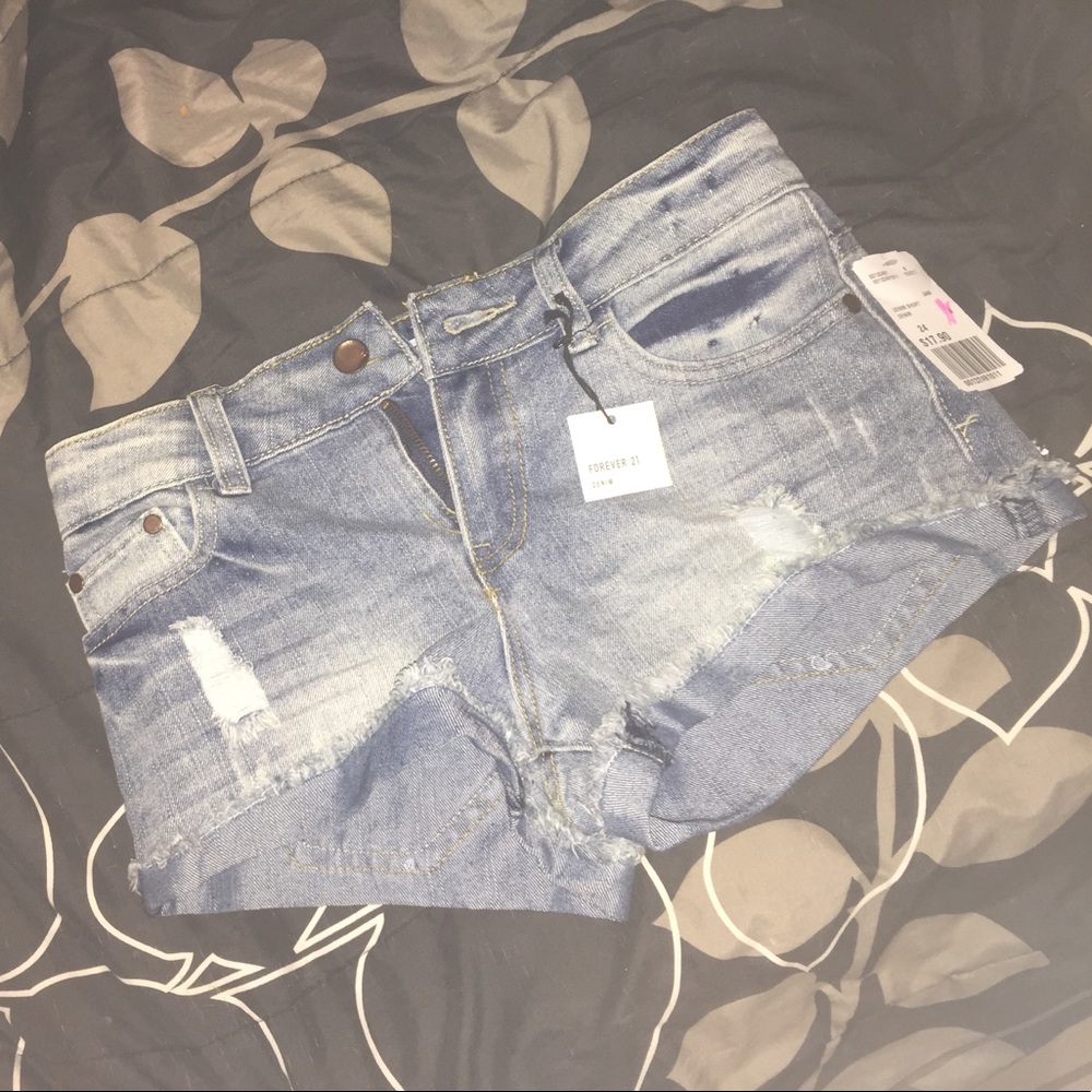 Forever 21 shorts