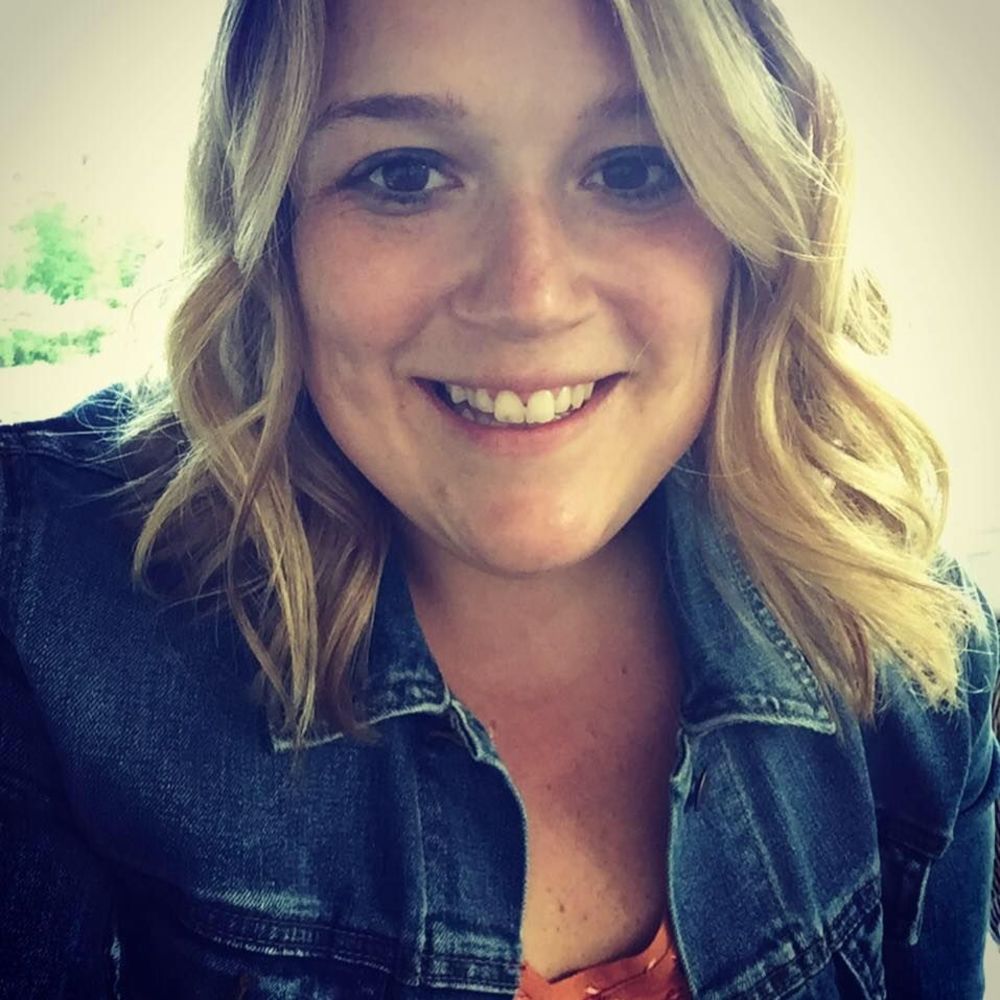 Meet your Posher, Carrie