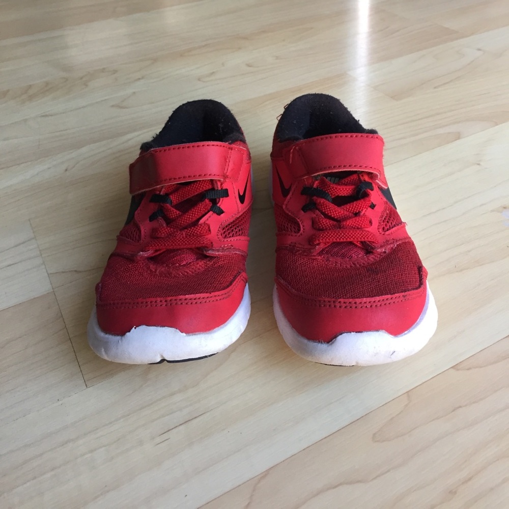 Nike Kids Flex Experience 3 (GS) Running Shoe