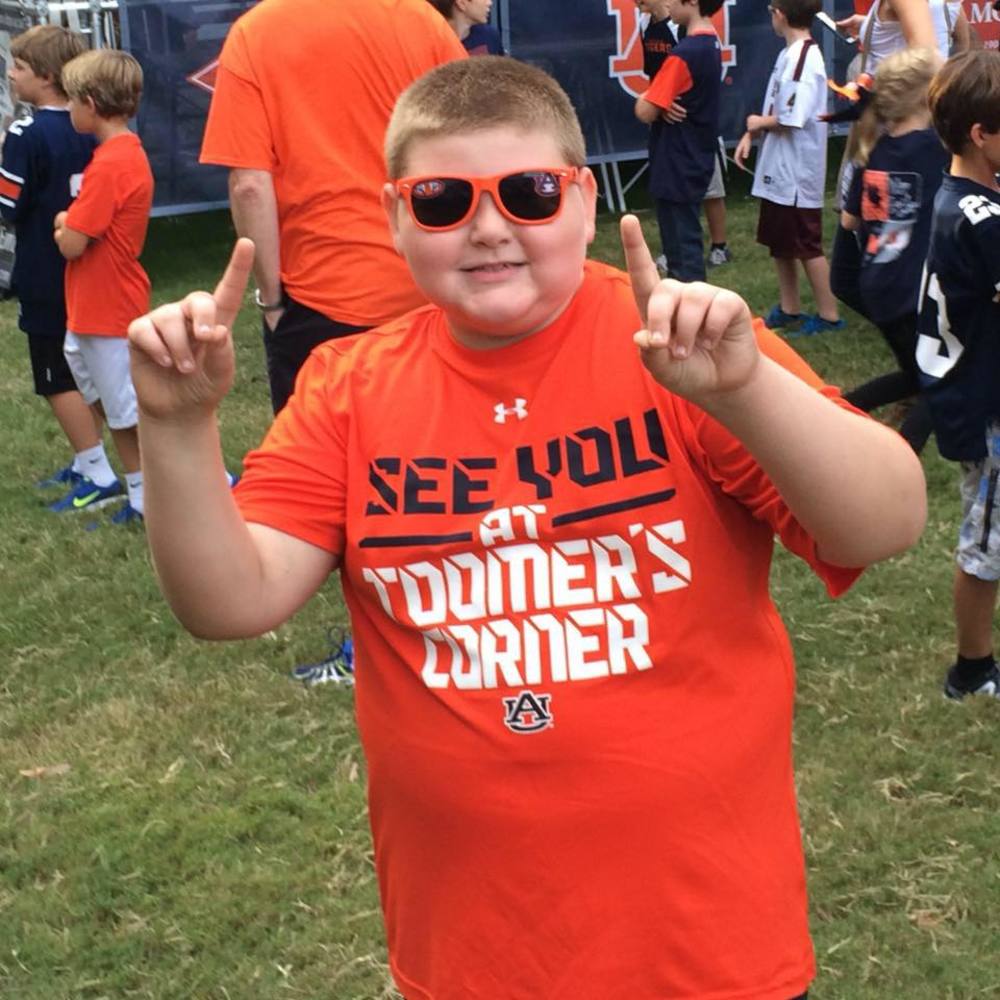 Meet your Posher, Laralee