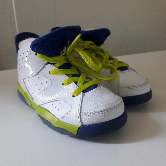 Toddler jordans - Picture 6 of 8