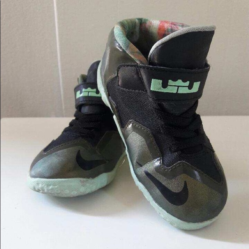 Toddler Nike LeBrons