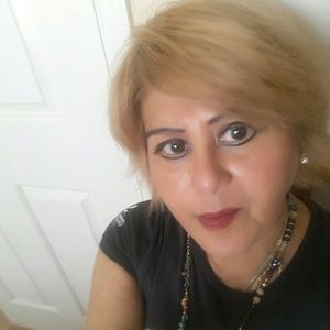 Meet your Posher, Luz