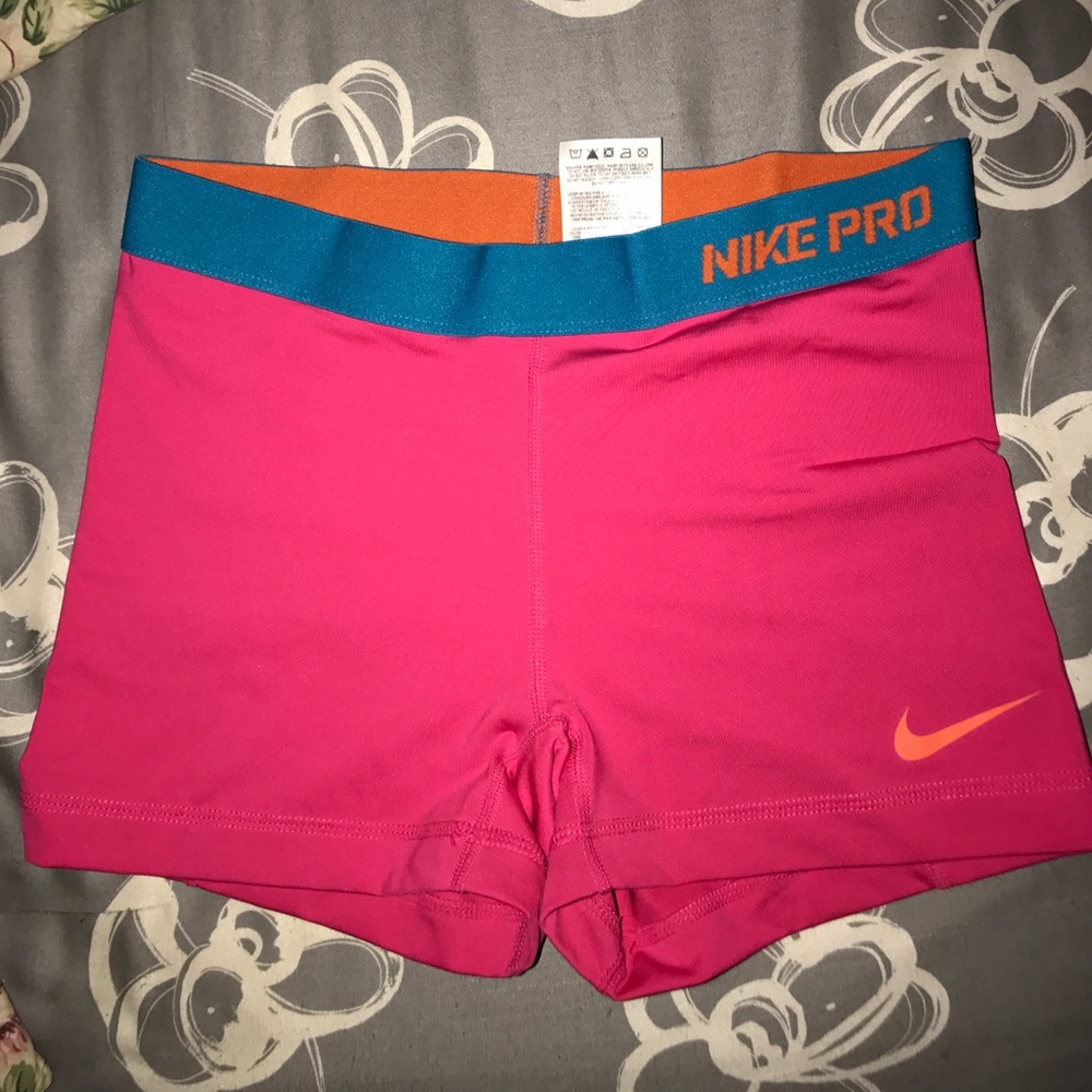 MUST GO !!! MultiColored Nike Pro Shorts
