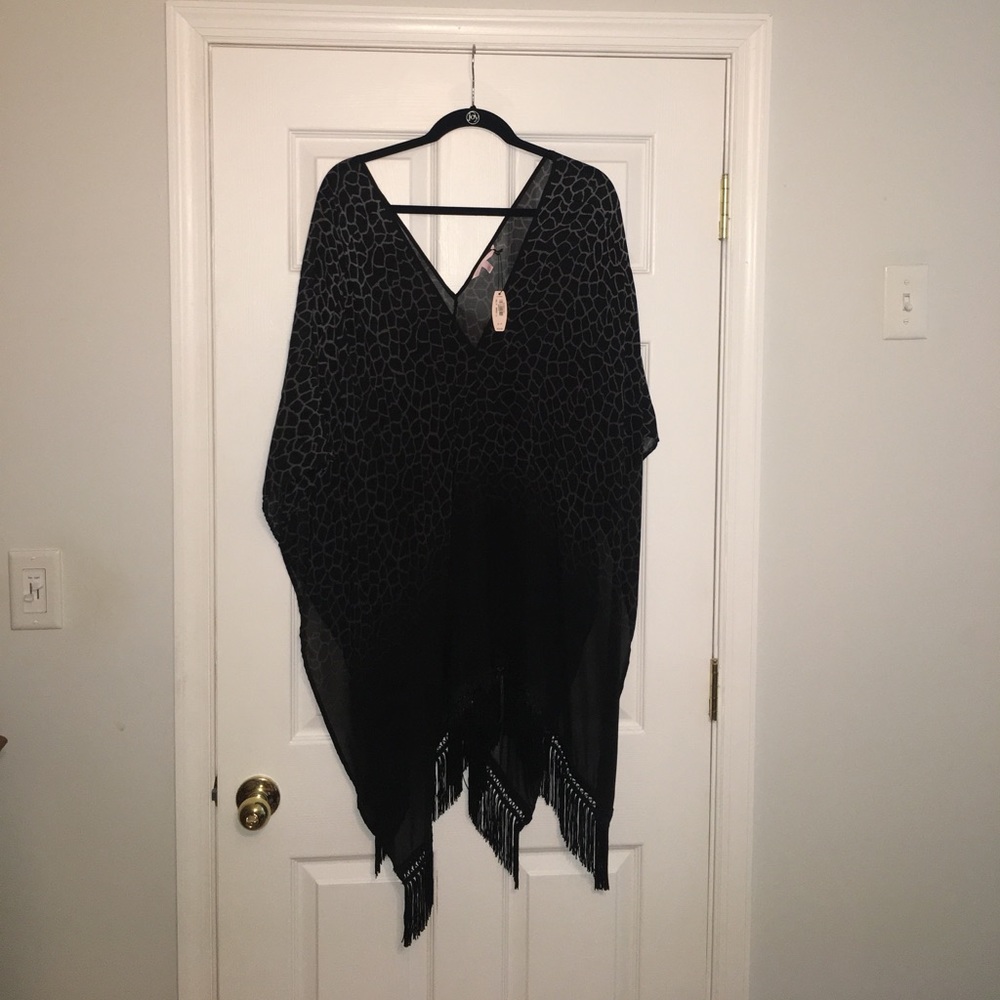 Victoria's Secret NWT bathing suit coverup