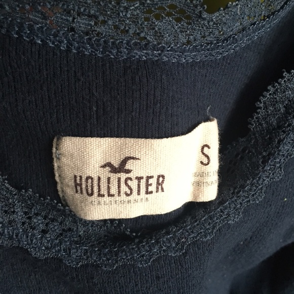 Hollister Tops Bundle! - Picture 3 of 5