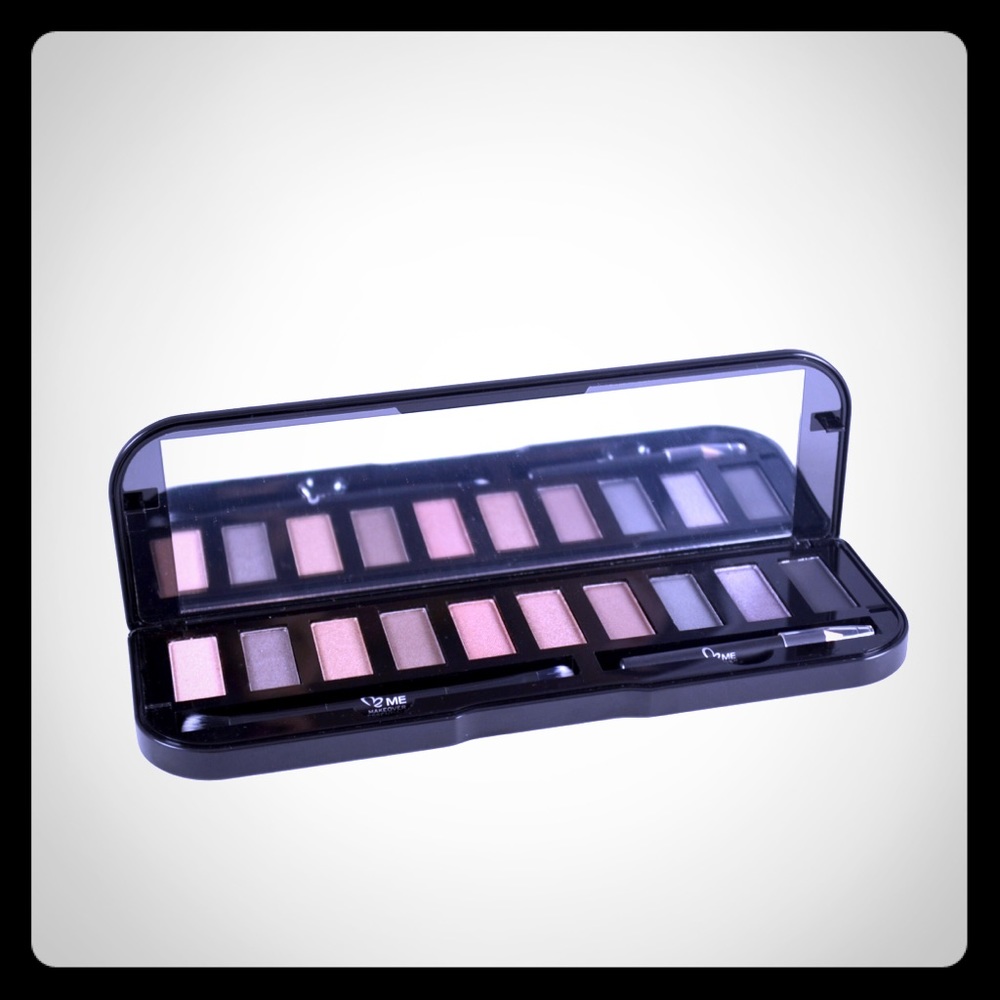 🎈SALE Eyeshadow & Eyeliner Kit in Nighttime Storm