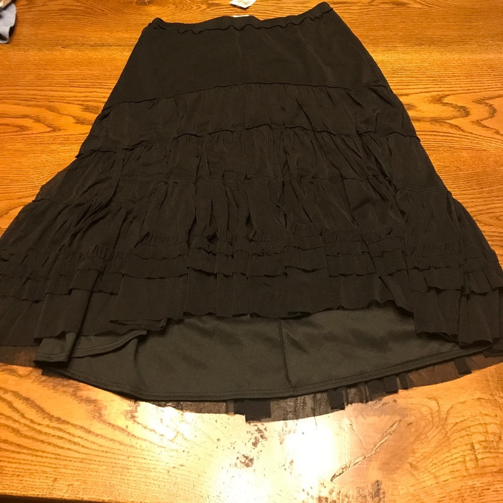 Max Studio Ruffled Skirt