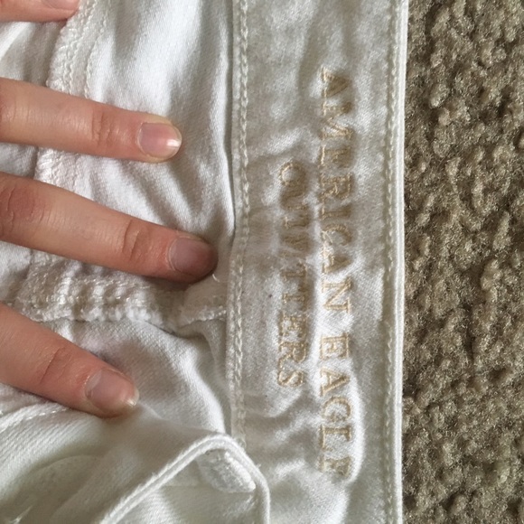 American Eagle Shorts - Picture 2 of 4