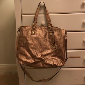 Micheal Kors large tote
