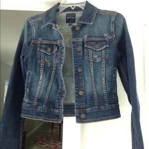 Dark/Medium wash denim jacket