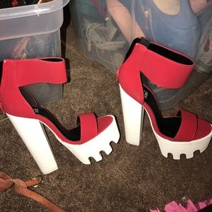 Red rigged sole heels! 5.5
