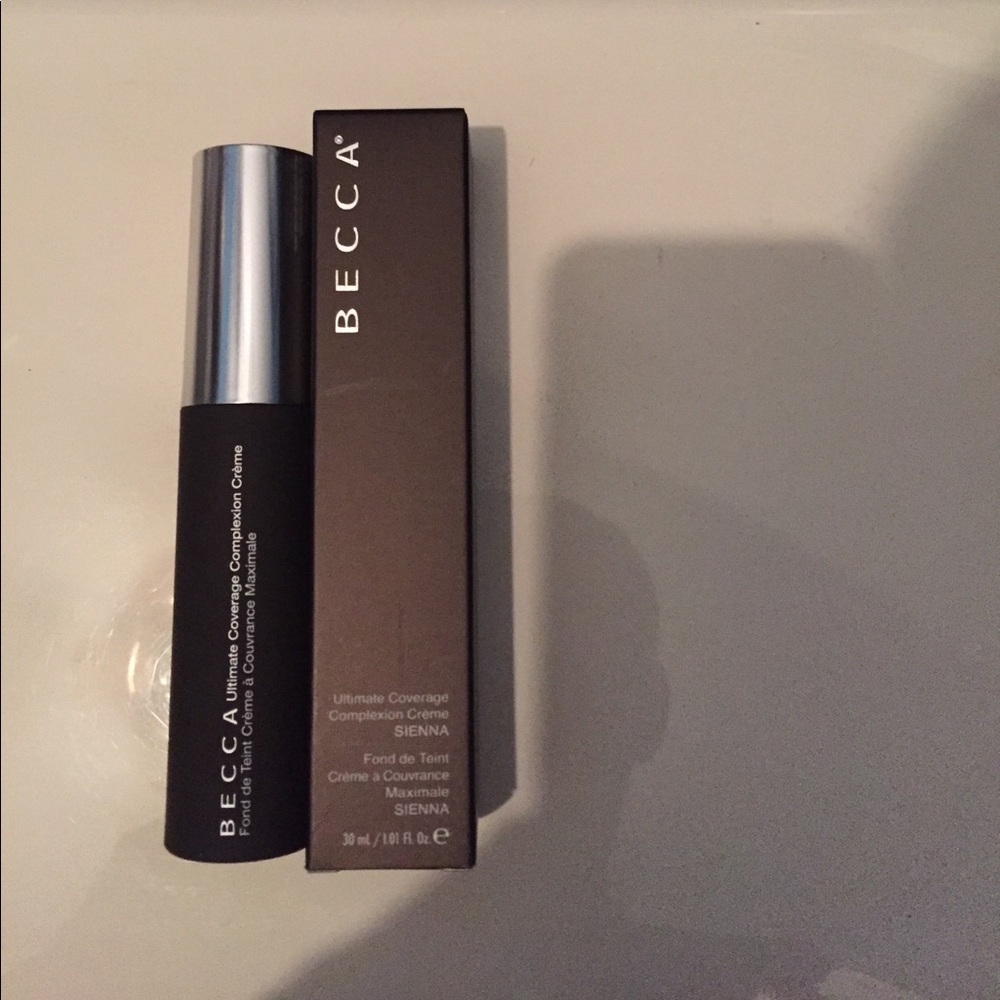 BECCA New SIENNA Ultimate Coverage Complexion