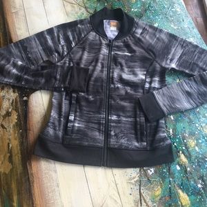 Lucy jacket lucytech XS gray black and white