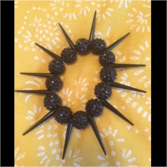 RHINESTONE SPIKE BRACELET - Picture 3 of 5