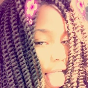 Meet your Posher, Skylar