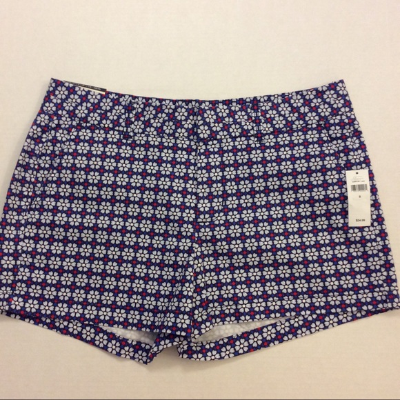 Size 8 & 10 Flower Print Shorts - Picture 2 of 2