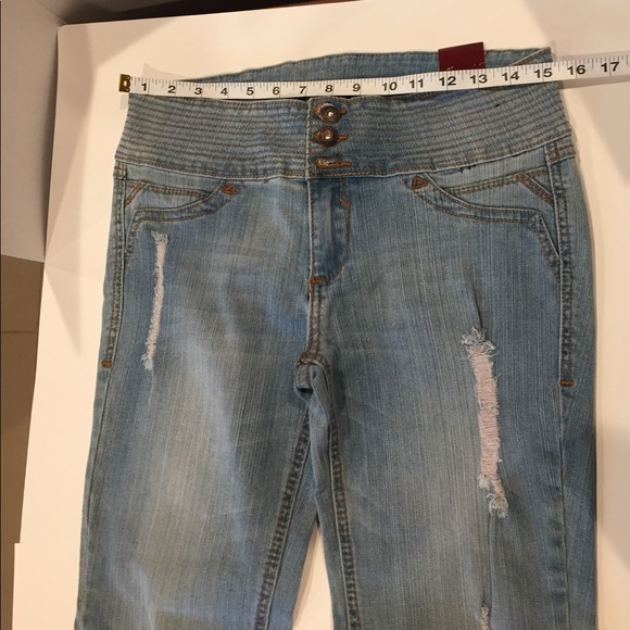 Jeans - Picture 2 of 3