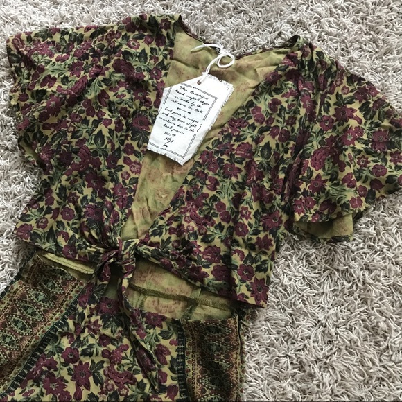 New Free People Surf Date Romper in Olive - Picture 5 of 8