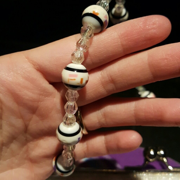 Pattern clutch - Picture 3 of 3