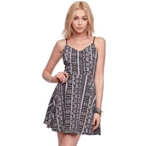 LA HEARTS - Geometric Open Back Mini Dress