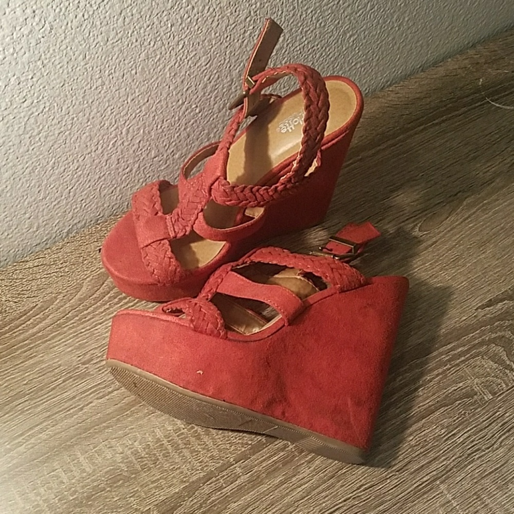 Wedges - Picture 2 of 3