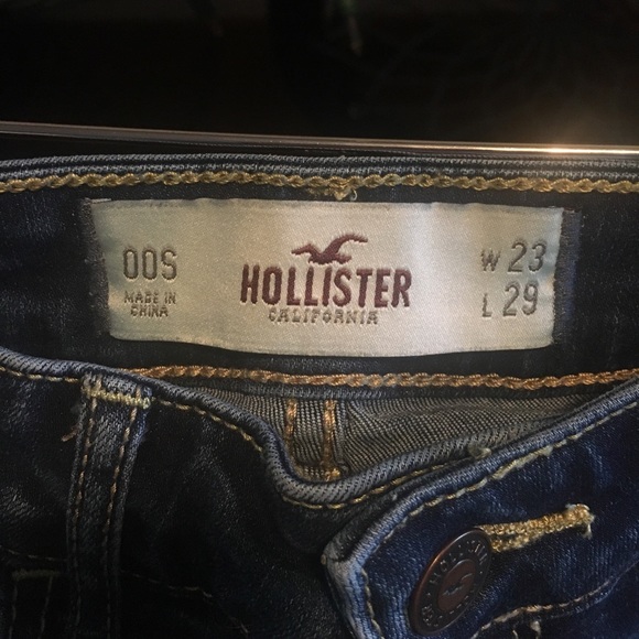 Hollister Blue Jeans - Picture 5 of 6