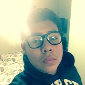 Meet your Posher, Javier