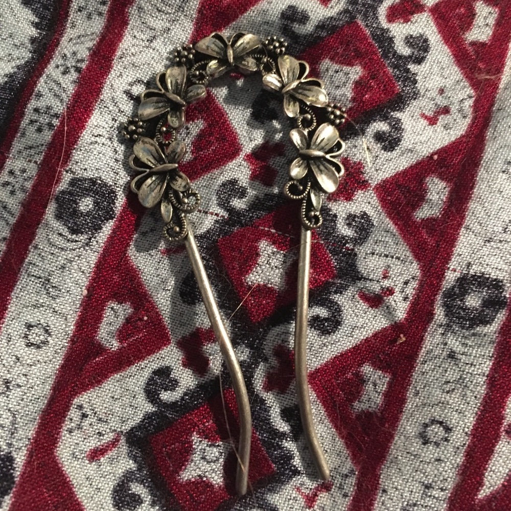 Butterfly Hairpin