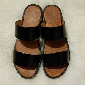 Black sandals
