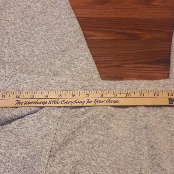 Final  Sale *** Old Navy Sweat Pants *** NWOT - Picture 5 of 8