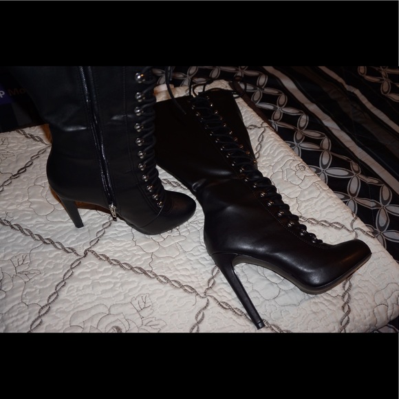 Boots - Picture 4 of 4