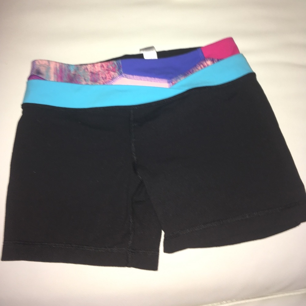 Ivivva cute girls shorts size 12