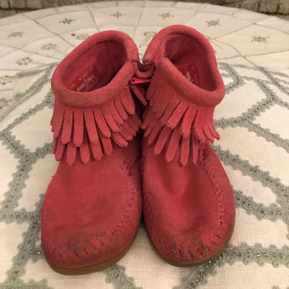 Pink ankle minnetonkas. 10T