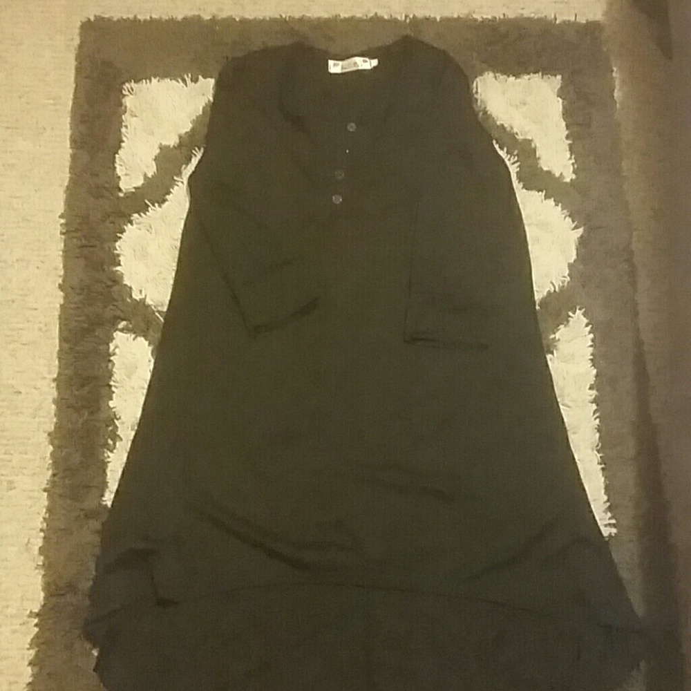 Liu Si Ran hi low tunic NWOT