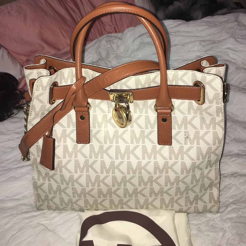 MK large signature Hamilton